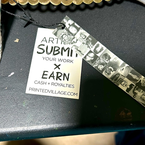 Woman’s thin long scarf. 75 inches long, 28 inches wide  white floral & birds - Picture 5 of 5